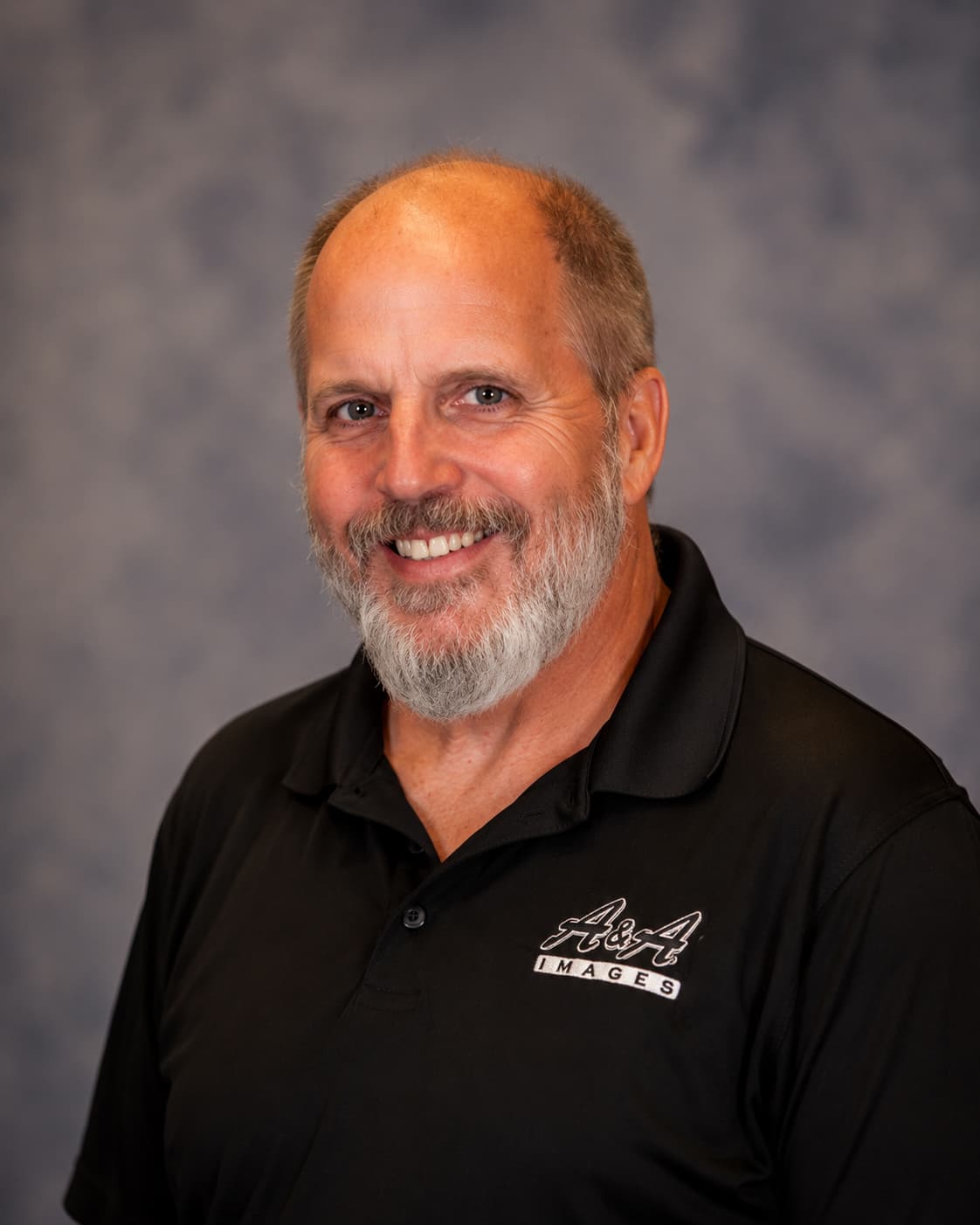 Lee - 35 Years Behind the Lens