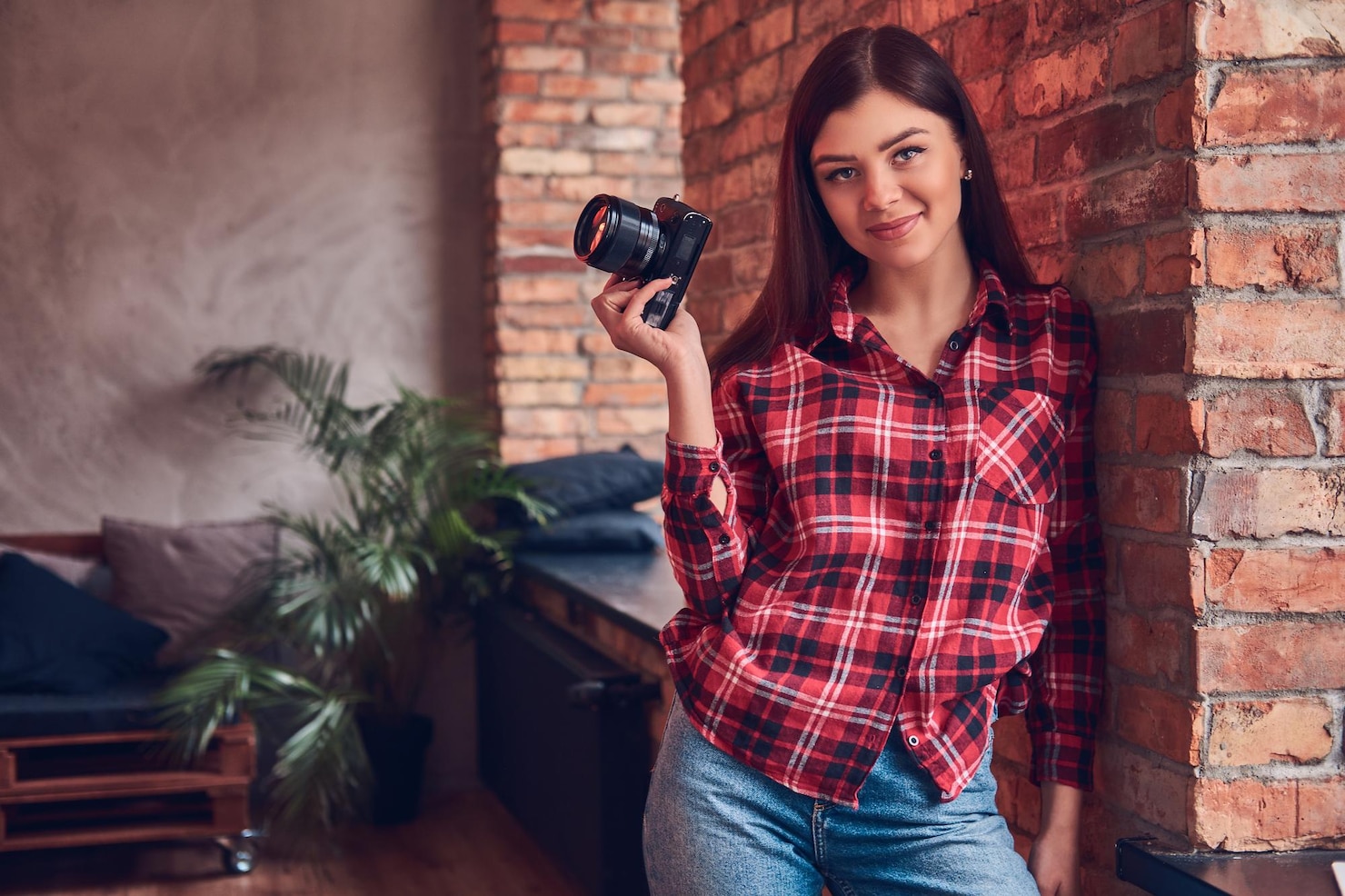 Personal Photography 101: A Beginner’s Guide to Capturing Yourself Naturally